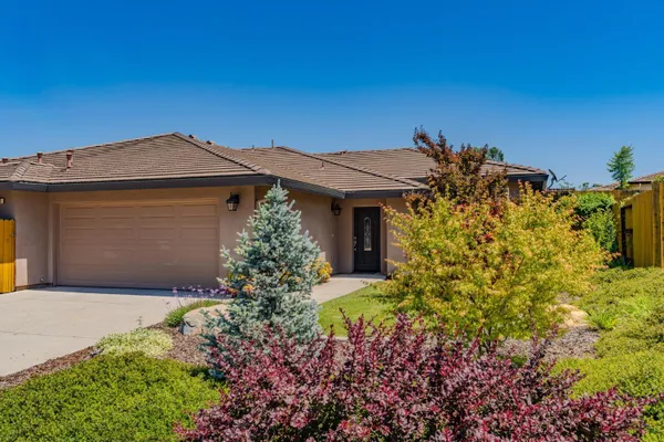 Property Slideshow image 3 of 61 | 159 emerald ln, Jackson, CA, 95642