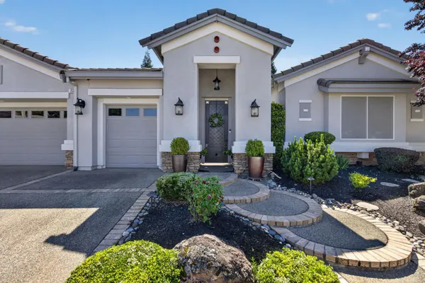 Property Slideshow image 3 of 43 | 223 saddlehorn loop, Lincoln, CA, 95648