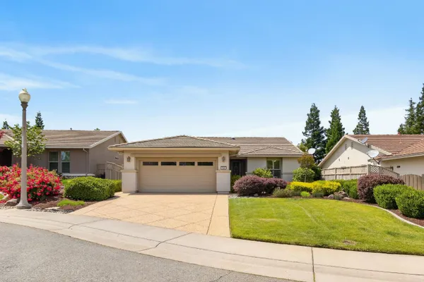Property Slideshow image 3 of 46 | 240 mountain quail ct, Lincoln, CA, 95648