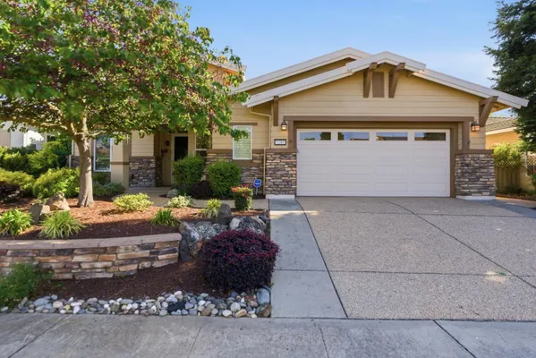 Property Slideshow image 2 of 33 | 1281 longhorn ln, Lincoln, CA, 95648