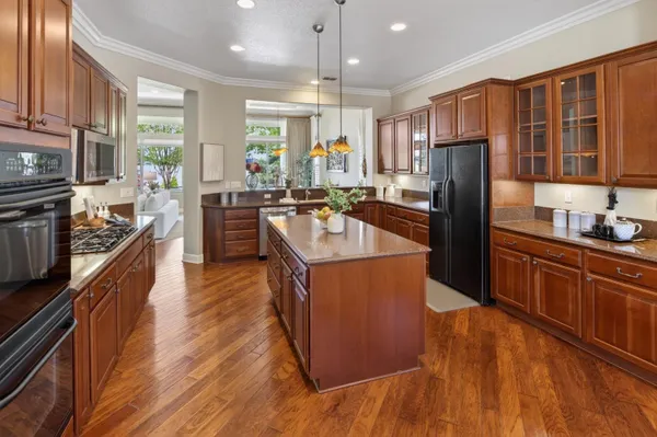 Property Slideshow image 3 of 72 | 1986 deep springs ln, Lincoln, CA, 95648