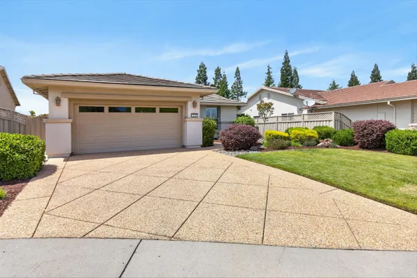 Property Slideshow image 2 of 46 | 240 mountain quail ct, Lincoln, CA, 95648