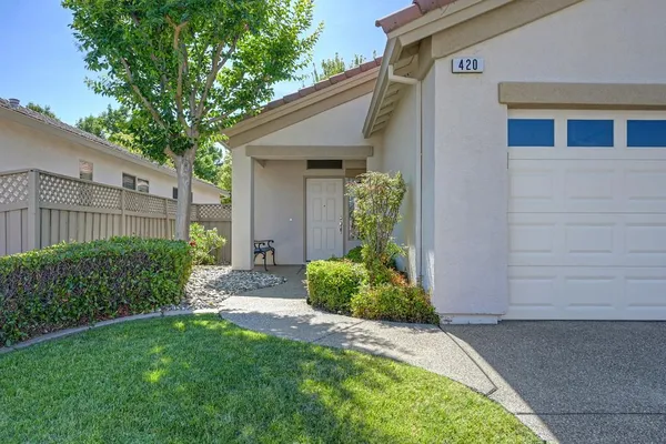 Property Slideshow image 3 of 36 | 420 stockman ln, Lincoln, CA, 95648