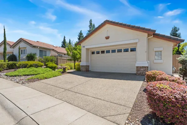 Property Slideshow image 3 of 19 | 1753 leander ln, Lincoln, CA, 95648