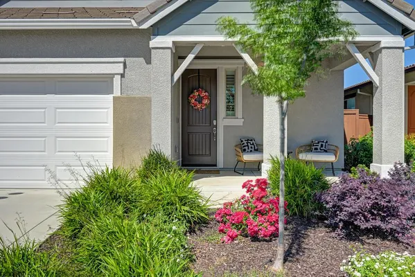 Property Slideshow image 3 of 46 | 8939 cerro vista dr, El Dorado Hills, CA, 95762