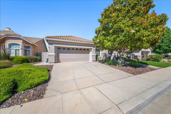 Property Slideshow image 3 of 33 | 7080 mule team way, Roseville, CA, 95747
