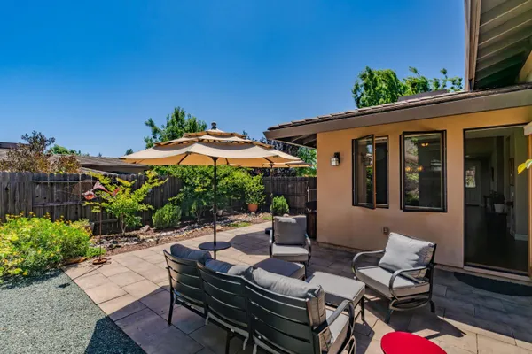 Property Slideshow image 3 of 33 | 2031 thomas dr, Jackson, CA, 95642