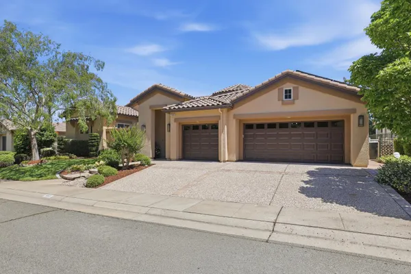 Property Slideshow image 3 of 50 | 1663 barn valley ln, Lincoln, CA, 95648