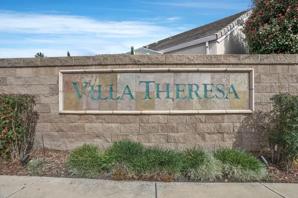 Property Slideshow image 3 of 31 | 9511 theresa cir, Stockton, CA, 95209