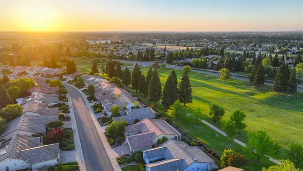 Property Slideshow image 3 of 61 | 912 castleberry ln, Lincoln, CA, 95648