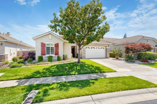 Property Slideshow image 2 of 86 | 6080 creekberry way, El Dorado Hills, CA, 95762