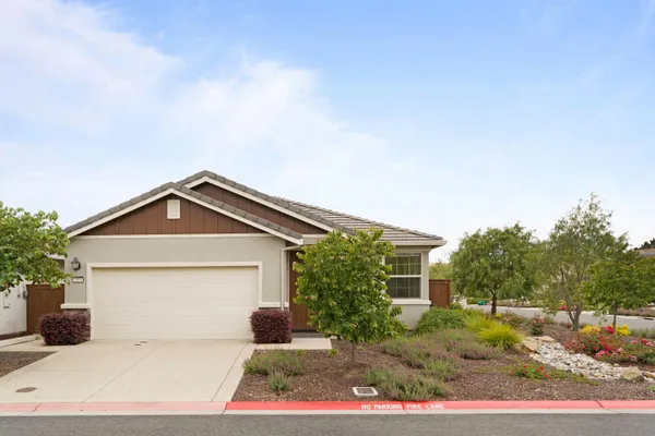 Property Slideshow image 3 of 26 | 2004 begonia ln, El Dorado Hills, CA, 95762