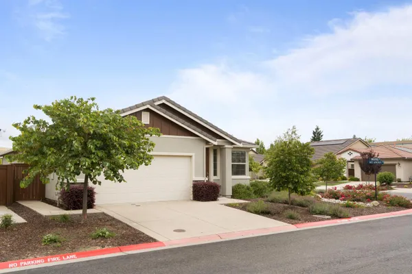 Property Slideshow image 2 of 26 | 2004 begonia ln, El Dorado Hills, CA, 95762