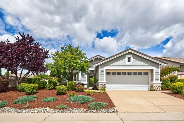 Property Slideshow image 2 of 38 | 1190 sun trail ln, Lincoln, CA, 95648