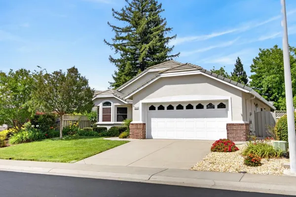 Property Slideshow image 3 of 51 | 7019 lost lake ln, Roseville, CA, 95747
