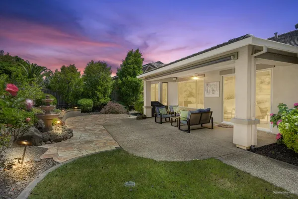 Property Slideshow image 3 of 73 | 2149 prairie view ln, Lincoln, CA, 95648