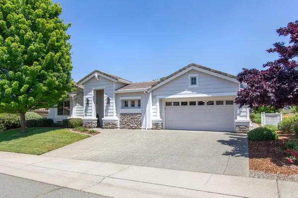 Property Slideshow image 3 of 60 | 1607 barn valley ln, Lincoln, CA, 95648