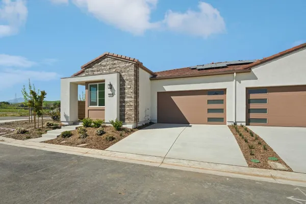 Property Slideshow image 2 of 33 | 1151 riverbend dr, Brentwood, CA, 94513