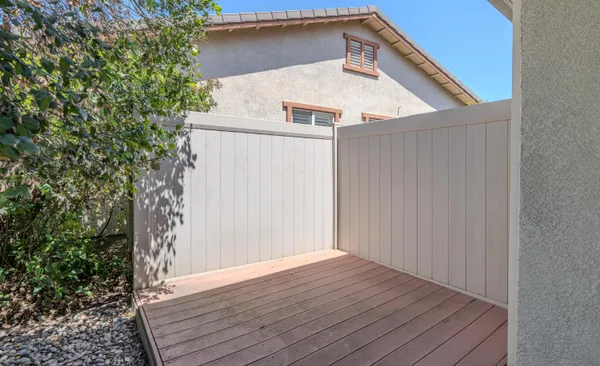 Property Slideshow image 2 of 42 | 2362 shadow berry dr, Manteca, CA, 95336
