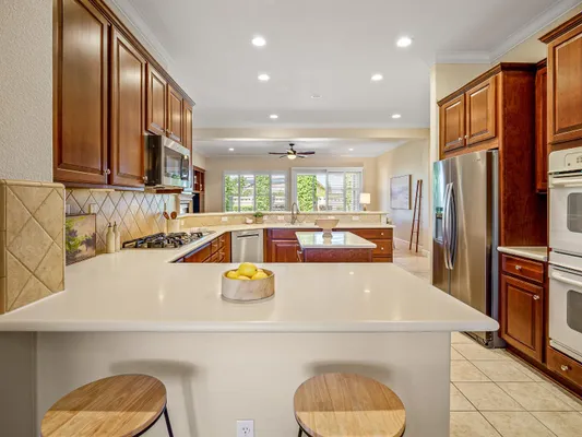Property Slideshow image 2 of 52 | 2695 kingfisher ln, Lincoln, CA, 95648