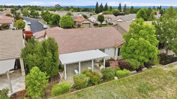 Property Slideshow image 3 of 71 | 601 northfield ln, Lincoln, CA, 95648