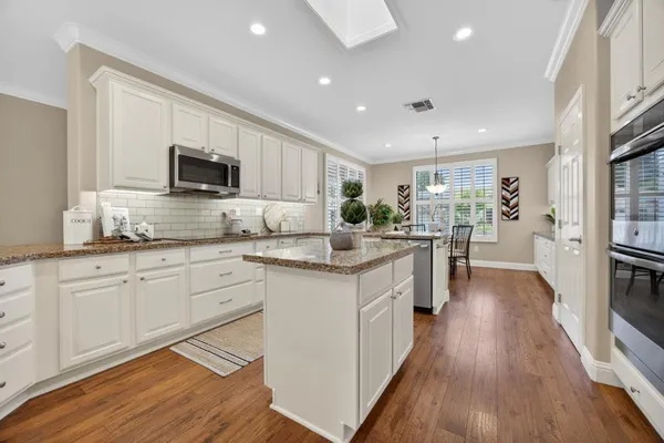 Property Slideshow image 3 of 46 | 1755 maple grove ln, Lincoln, CA, 95648