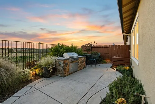 Property Slideshow image 2 of 76 | 1087 catalina way, El Dorado Hills, CA, 95762