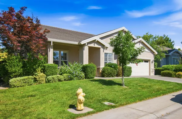 Property Slideshow image 3 of 72 | 4124 tahoe vista dr, Rocklin, CA, 95765