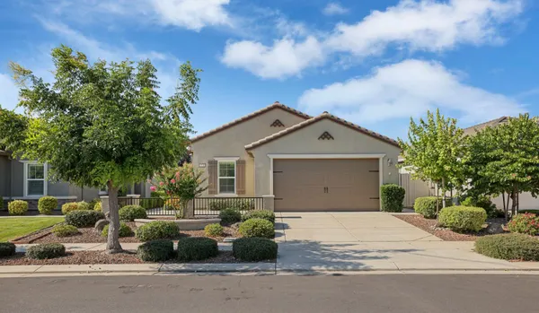 Property Slideshow image 2 of 76 | 1578 river birch st, Manteca, CA, 95336