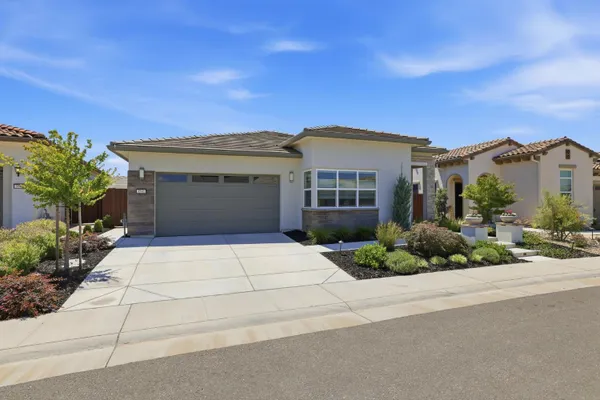 Property Slideshow image 2 of 93 | 3541 deer park dr, Folsom, CA, 95630