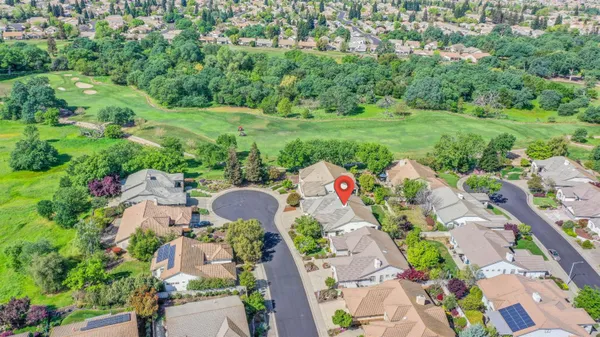 Property Slideshow image 2 of 60 | 816 dragonfly ct, Roseville, CA, 95747