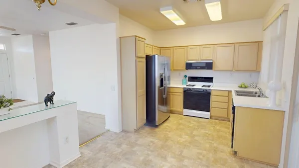Property Slideshow image 2 of 22 | 4034 sylvan glen ln, Roseville, CA, 95747