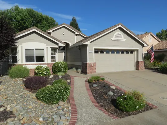 Property Slideshow image 2 of 58 | 5321 angelrock loop, Roseville, CA, 95747
