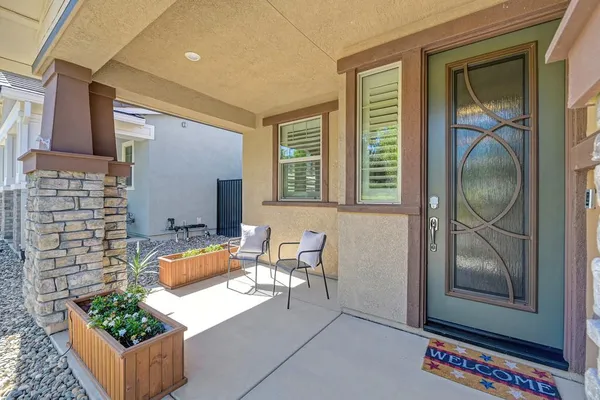Property Slideshow image 3 of 35 | 7124 pismo dr, El Dorado Hills, CA, 95762