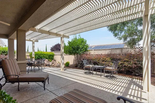 Property Slideshow image 2 of 26 | 1264 hillhaven ln, Lincoln, CA, 95648