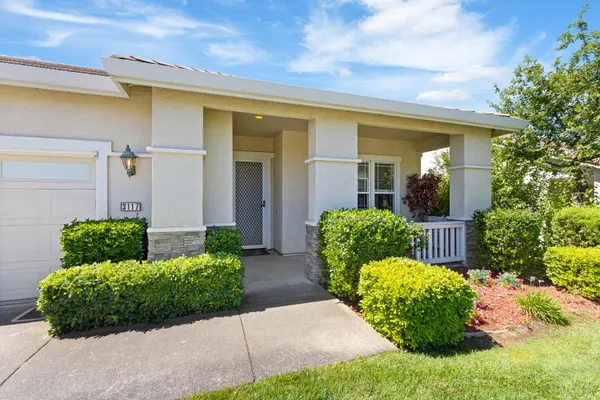 Property Slideshow image 3 of 42 | 3117 clarkson dr, Rocklin, CA, 95765