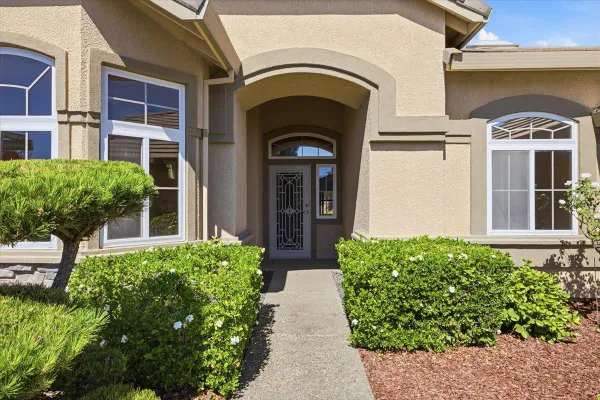 Property Slideshow image 3 of 34 | 7001 timberrose way, Roseville, CA, 95747