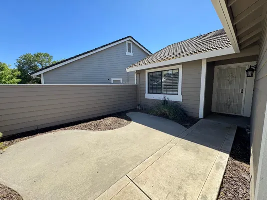 Property Slideshow image 2 of 19 | 3625 veneman ave, Modesto, CA, 95356