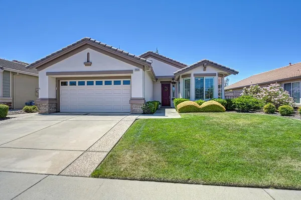 Property Slideshow image 2 of 34 | 2059 stonecrest ln, Lincoln, CA, 95648