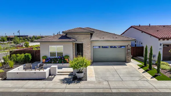 Property Slideshow image 2 of 67 | 4293 brookview dr, Folsom, CA, 95630
