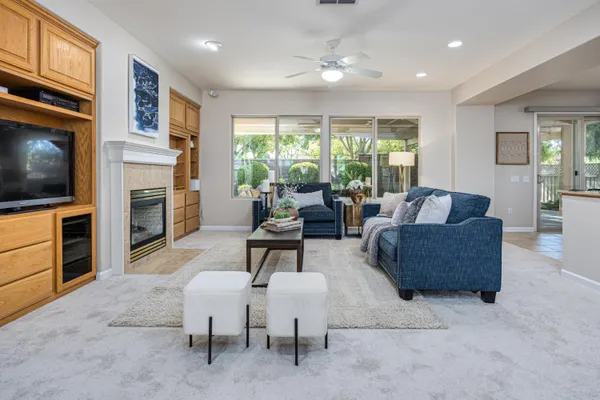 Property Slideshow image 2 of 50 | 300 lariat loop, Lincoln, CA, 95648