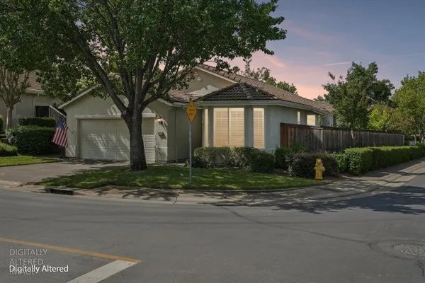 Property Slideshow image 3 of 34 | 2900 greens ct, Rocklin, CA, 95765