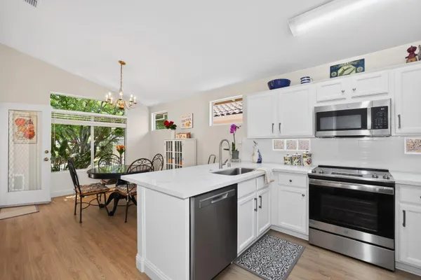 Property Slideshow image 3 of 62 | 7240 pineschi pl, Roseville, CA, 95747