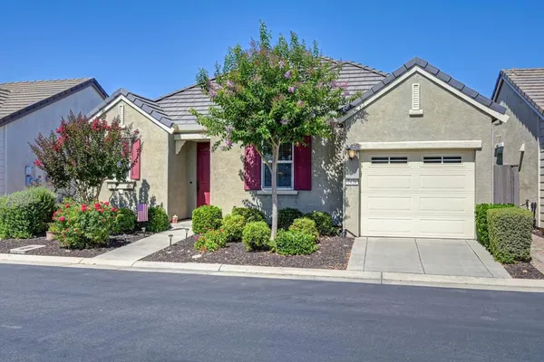 Property Slideshow image 3 of 52 | 7438 chevelle way, Sacramento, CA, 95829