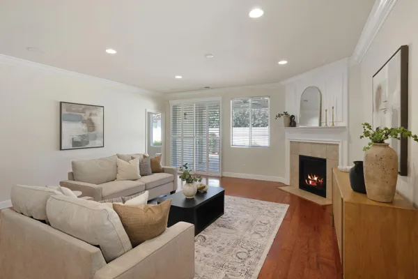 Property Slideshow image 2 of 50 | 2349 belle glade ln, Manteca, CA, 95336