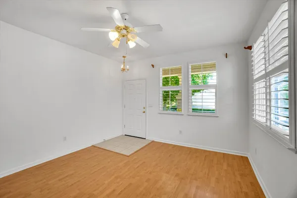 Property Slideshow image 3 of 34 | 2314 bay horse ln, Sacramento, CA, 95835