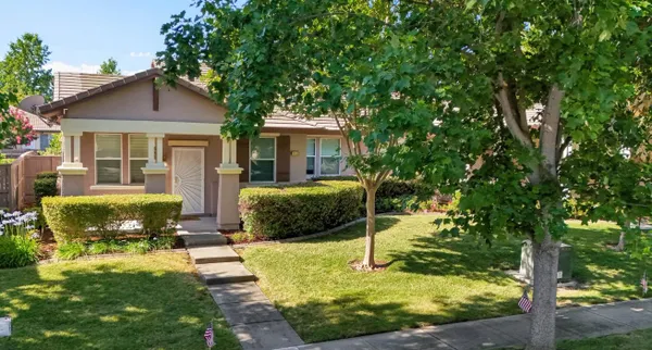 Property Slideshow image 2 of 34 | 2314 bay horse ln, Sacramento, CA, 95835