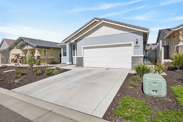 Property Slideshow image 2 of 88 | 6611 samba way, El Dorado Hills, CA, 95762