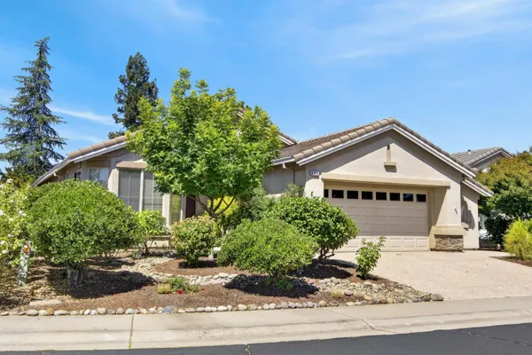 Property Slideshow image 3 of 53 | 994 gold nugget cir, Lincoln, CA, 95648