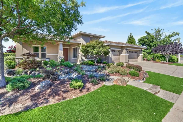 Property Slideshow image 3 of 63 | 2462 loon lake ln, Lincoln, CA, 95648